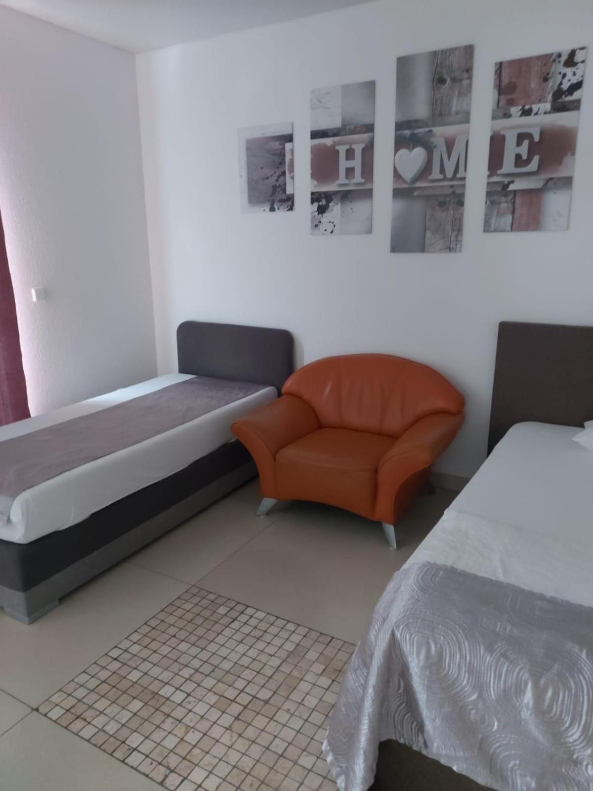 Gemuetliches J&L Apartment Nahe Des Hauptbahnhofes Baden-Baden Dış mekan fotoğraf